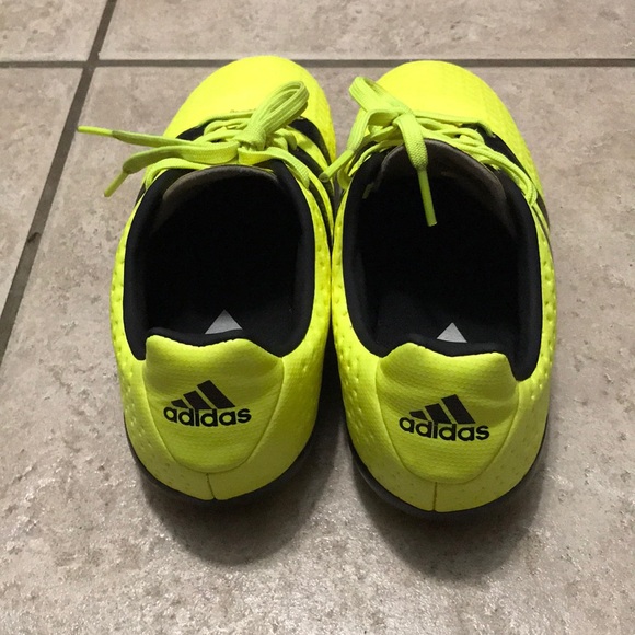 lightning 4s colorway